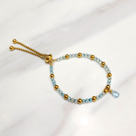 迷你天空藍托帕小珠手串款伸縮手鏈