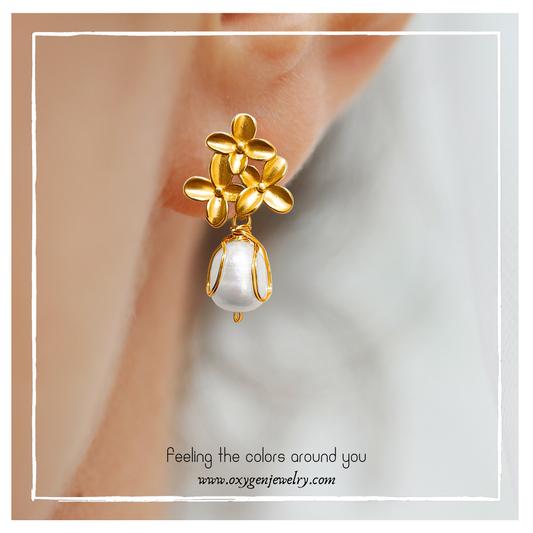 Natural Garden 花花淡水珍珠耳環