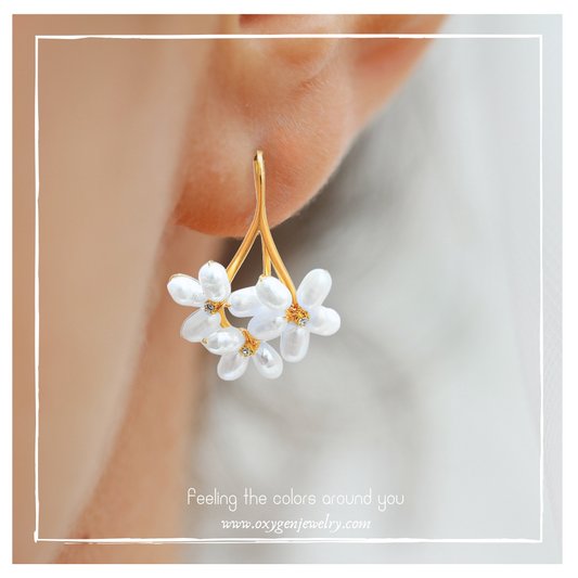 Natural Garden 花花淡水珍珠耳鈎