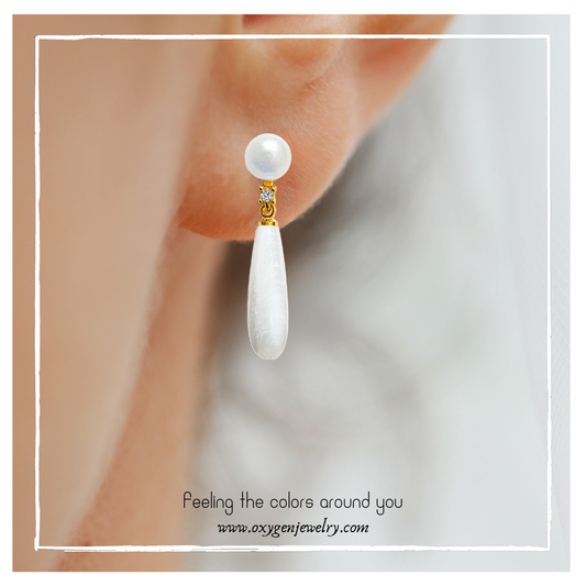 淡水珍珠配長水滴珍珠貝母耳環