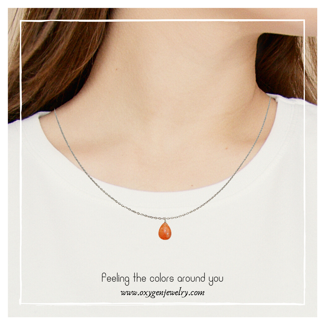 太陽石梨形旦面項鏈