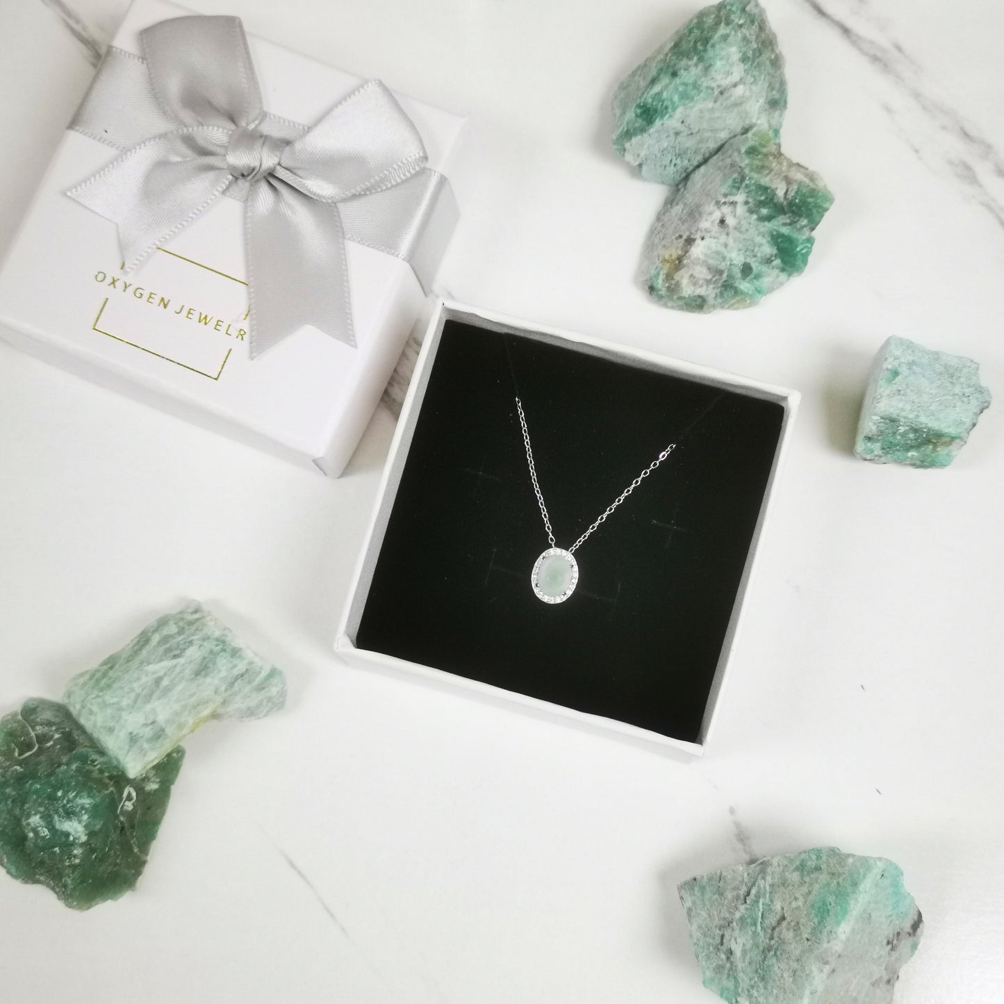 橢圓形天河石配方晶鋯石項鏈