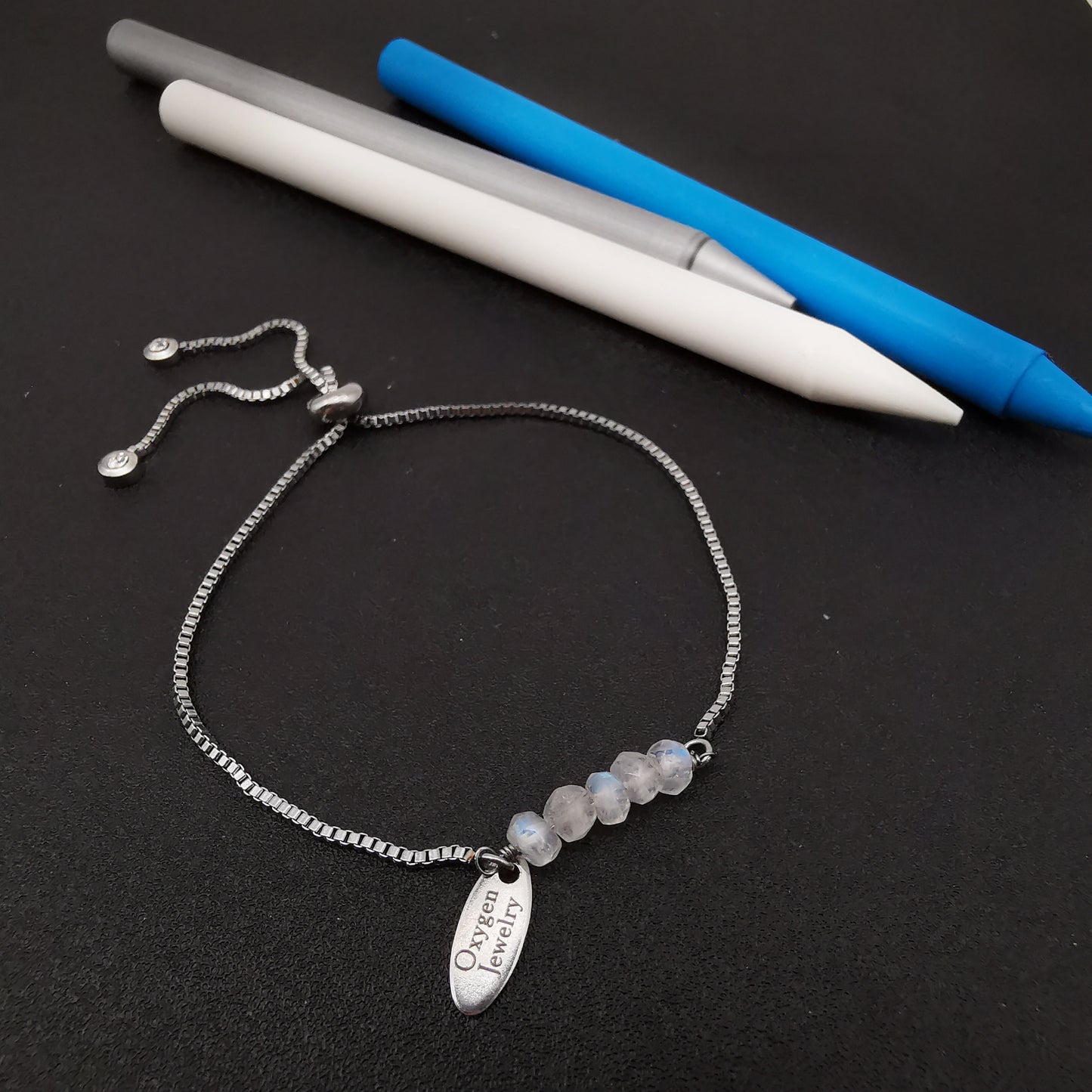 Mini Moonstone Bead Strand Retractable Bracelet